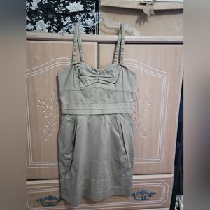 Aritzia Wilfred dress.  Khaki.  SIZE 6.